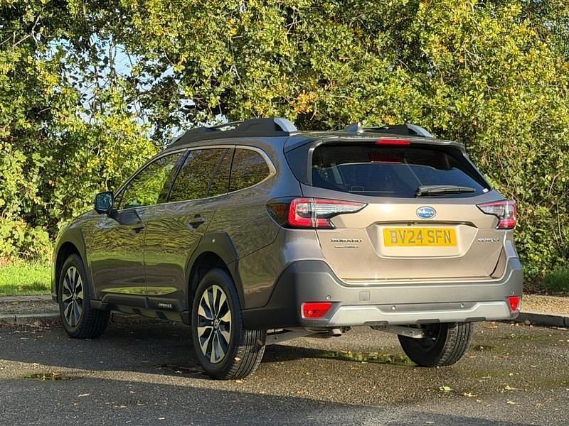 Used Subaru Outback 169 HP (124 kW) 2024 Gold SUV