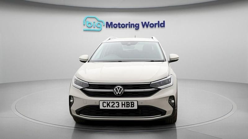 Used VW Taigo Style 110 HP (80 kW) 2023 Grey SUV