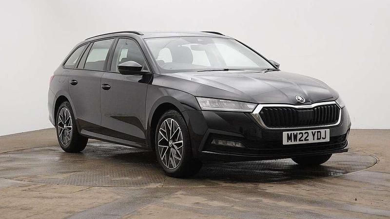 Black magic pearl effect Used 2022 Skoda Octavia SE Technology Estate | £19,927 (A bit pricey) - Image 1/4
