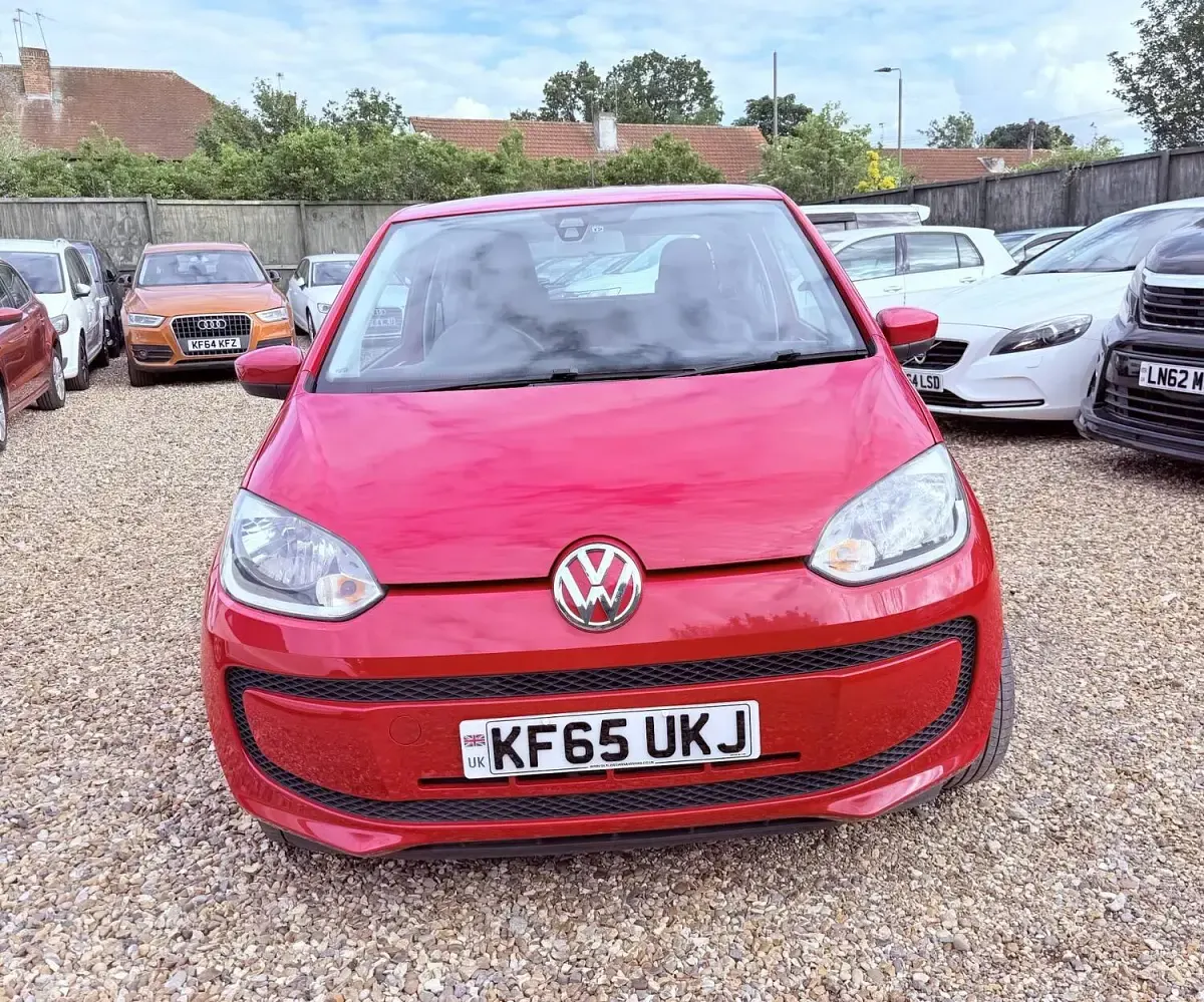 Used VW up! SE 2015 Red Hatchback