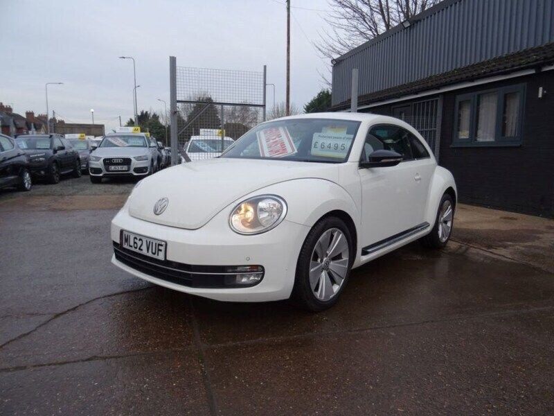 White Used 2012 VW Beetle Sportline Hatchback | £5,495 (Good price) - Image 1/4
