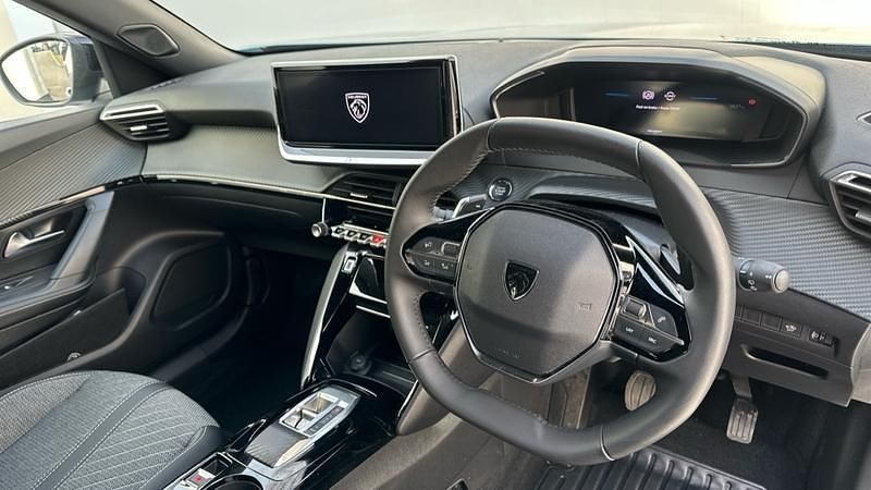 Used Peugeot 2008 Allure 136 HP (100 kW) 2025 Obsession blue SUV