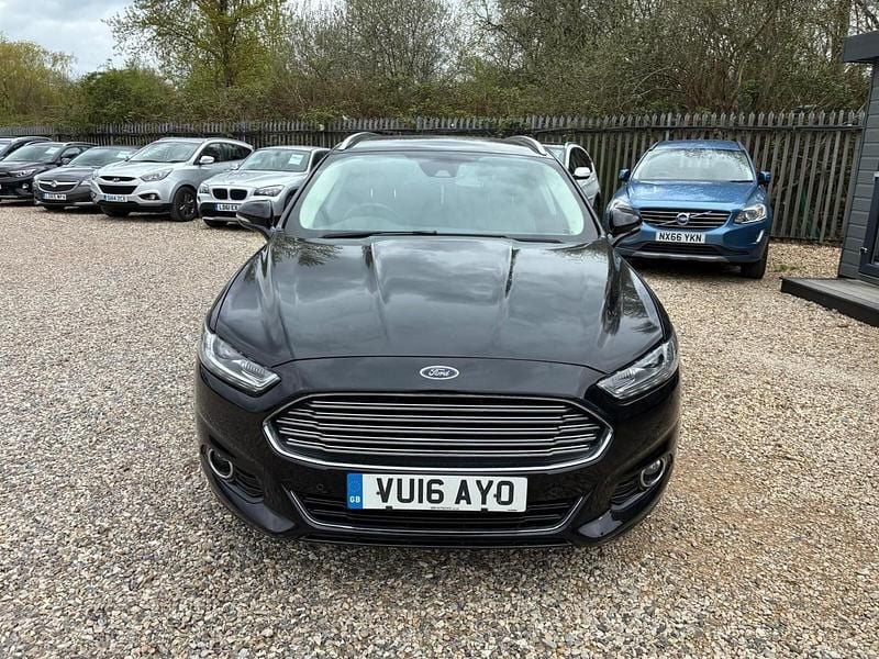 Used Ford Mondeo Titanium 180 HP (132 kW) 2016 Black Estate