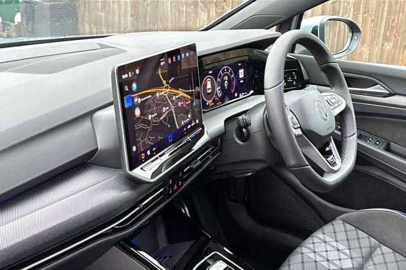 Used VW Golf VIII 150 HP (110 kW) 2025