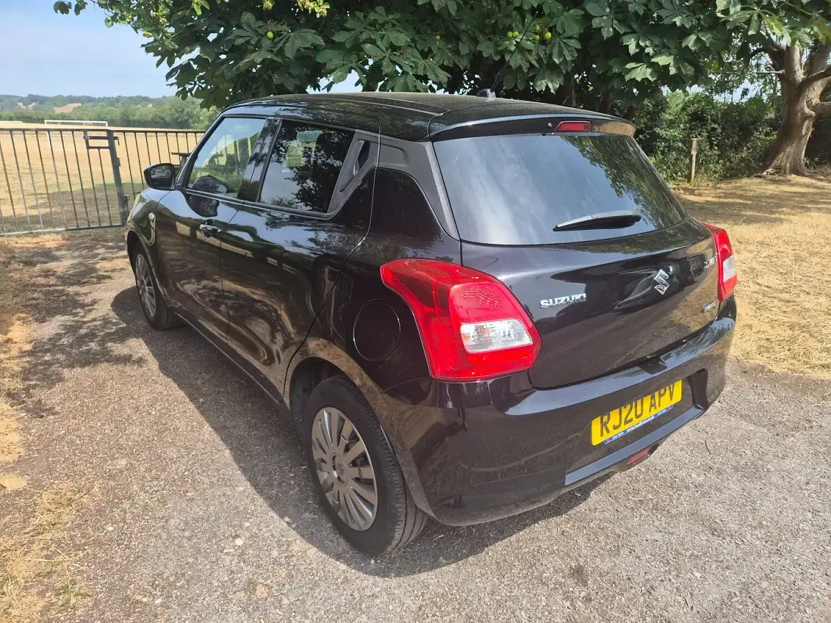 Used Suzuki Swift SZ3 90 HP (66 kW) 2020 Black Hatchback