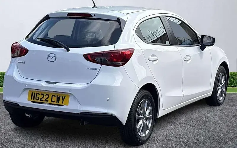 Used Mazda 2 75 HP (55 kW) 2023 Hatchback