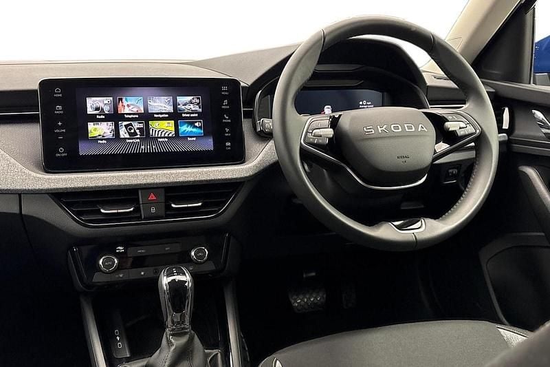 Used Skoda Kamiq SE 85 HP (62 kW) 2025 Race blue metallic SUV