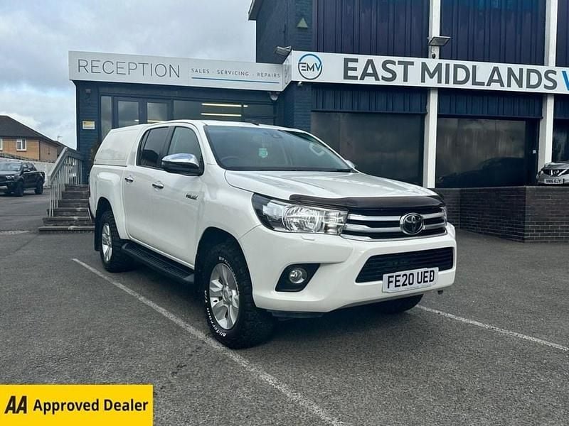Used Toyota HiLux 150 HP (110 kW) 2020 White Pickup