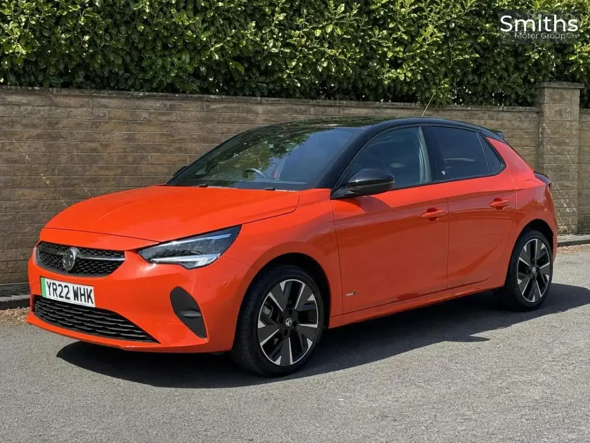 Used Vauxhall Corsa-e 98 kW (134 HP) 2022 Orange Hatchback