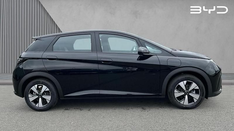 New BYD Dolphin Active 69 kW (95 HP) 2025 Black Hatchback