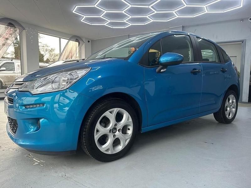 Blue Used 2016 Citroën C3 PureTech Hatchback | £5,995 (Good price) - Image 1/4