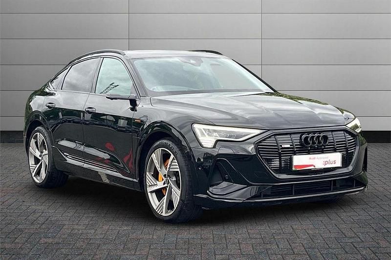 Black Used 2022 Audi e-tron Sportback Advanced SUV | £39,395 - Image 1/4