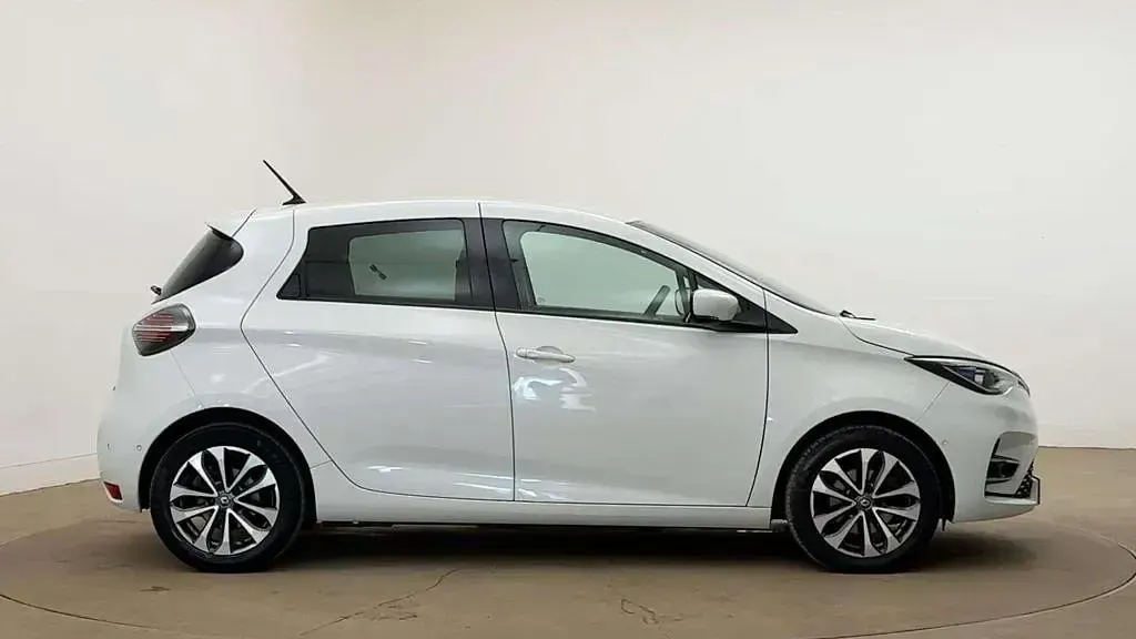 Used Renault Zoe GT 100 kW (136 HP) 2022 Hatchback