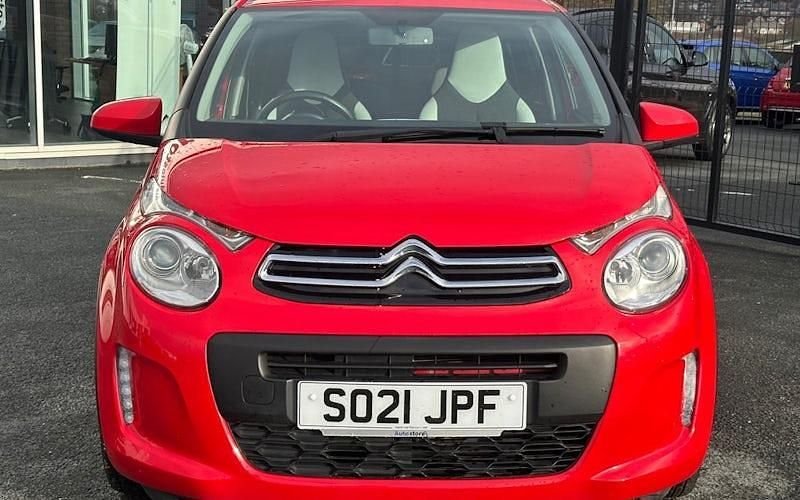 Używany Citroën C1 72 KM (52 kW) 2021 Czerwony Hatchback