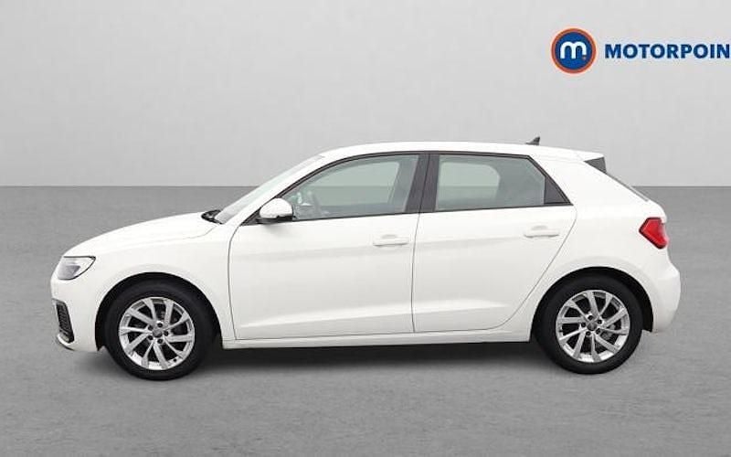 Used Audi A1 Sportback Sport 95 HP (69 kW) 2026 Hatchback