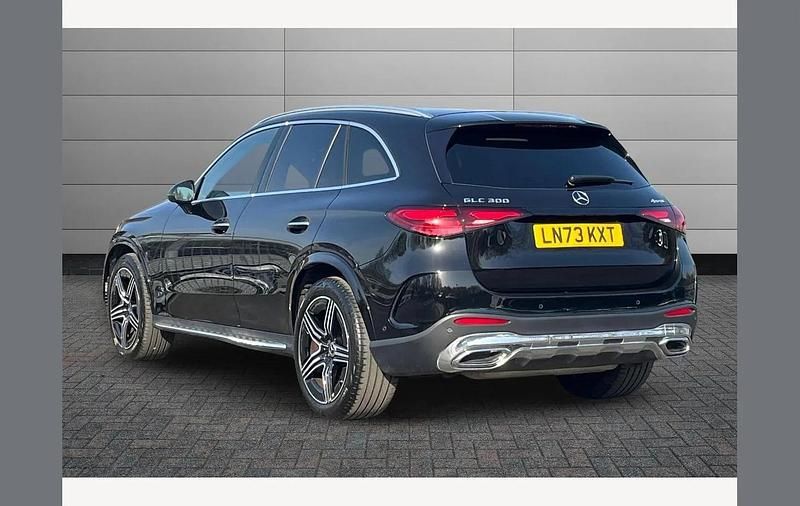 Used Mercedes GLC300e AMG Line Premium 254 HP (186 kW) 2023 Black SUV