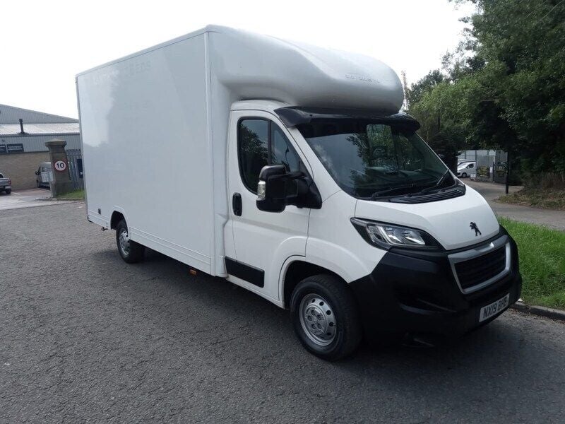 White Used 2019 Peugeot Boxer Van | £9,995 (Good price) - Image 1/4