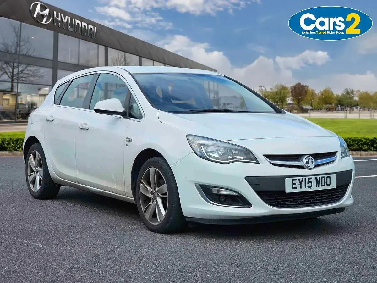 Used Vauxhall Astra SRi 101 HP (74 kW) 2015 Hatchback