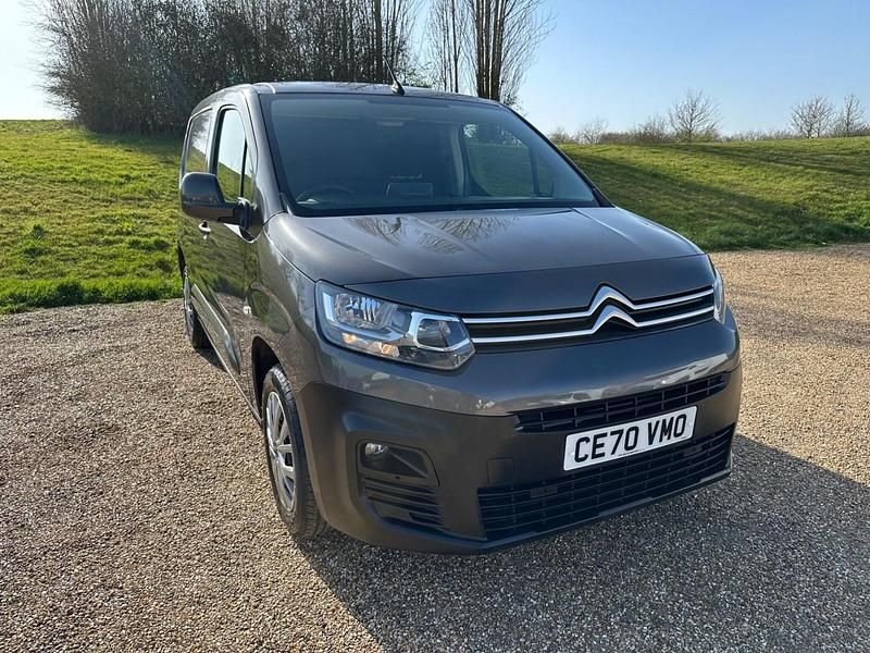 Used Citroën Berlingo 100 HP (73 kW) 2020 Grey MPV