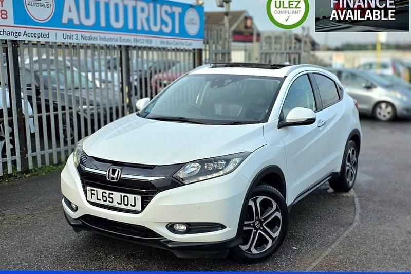 White Used 2015 Honda HR-V EX SUV | £10,995 (Fair price) - Image 1/1