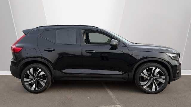 New Volvo XC40 Ultra 194 HP (142 kW) 2026 SUV
