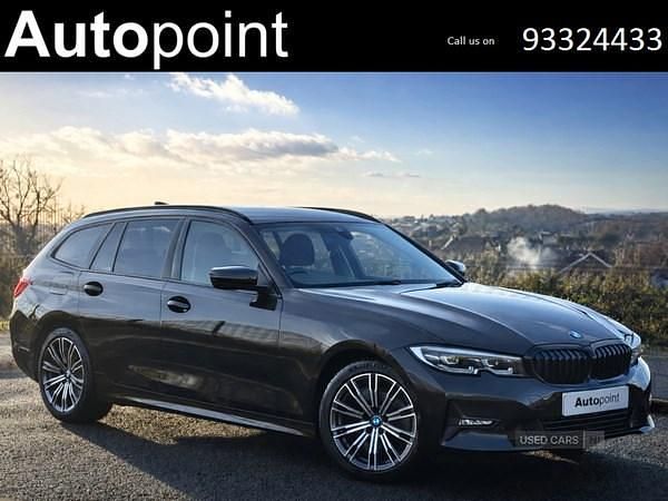 Black Used 2020 BMW 318 M Sport Estate | £14,990 (Fair price) - Image 1/4