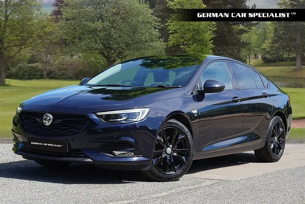 Begagnad Vauxhall Insignia Elite 2017 Blå Halvkombi