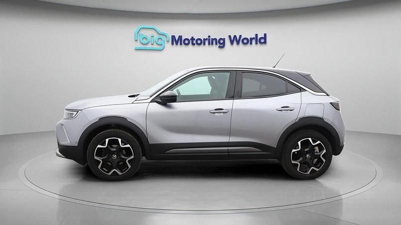 Second-hand Vauxhall Mokka Ultimate 130 CP (95 kW) 2023 Gri SUV