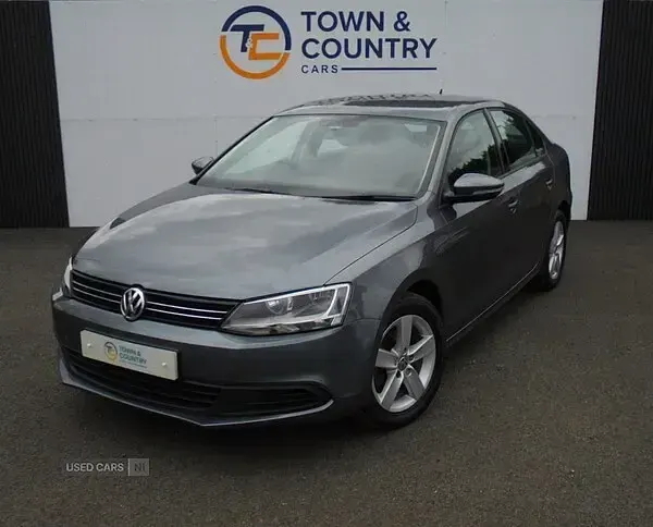 Used VW Jetta SE 105 HP (77 kW) 2014 Grey Sedan