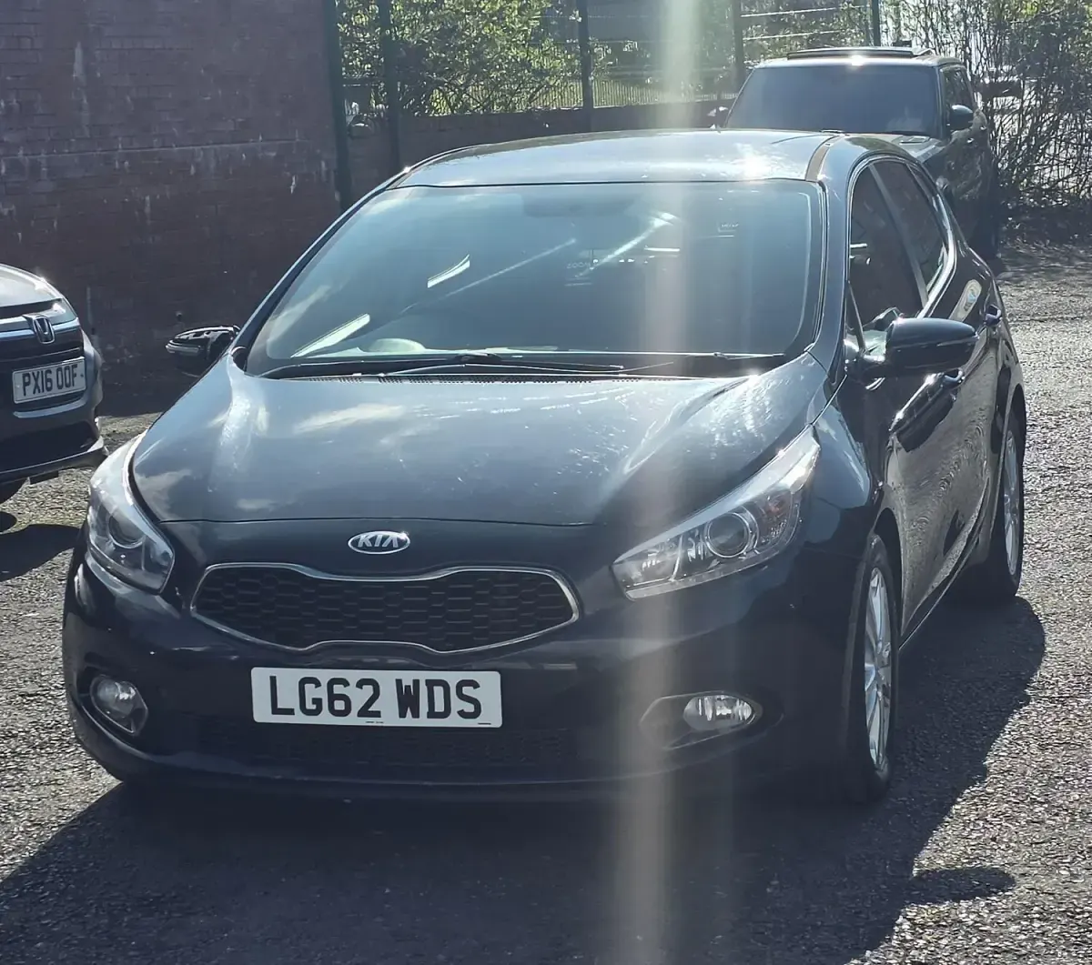 Used Kia Ceed 126 HP (92 kW) 2012 Black Hatchback