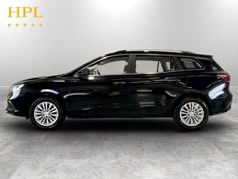 Second-hand MG MG5 EV Exclusive 114 kW (156 CP) 2023 Negru Break