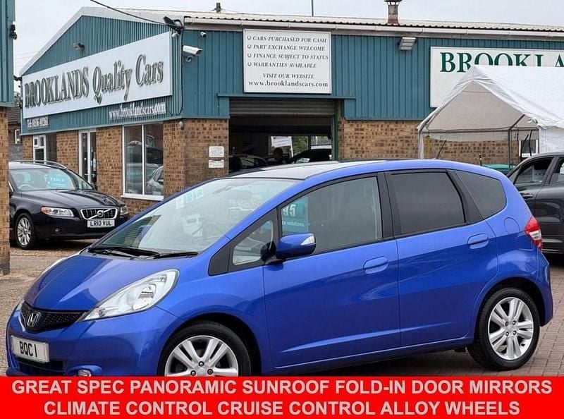 Blue Used 2011 Honda Jazz EX Hatchback | £4,695 (Fair price) - Image 1/4