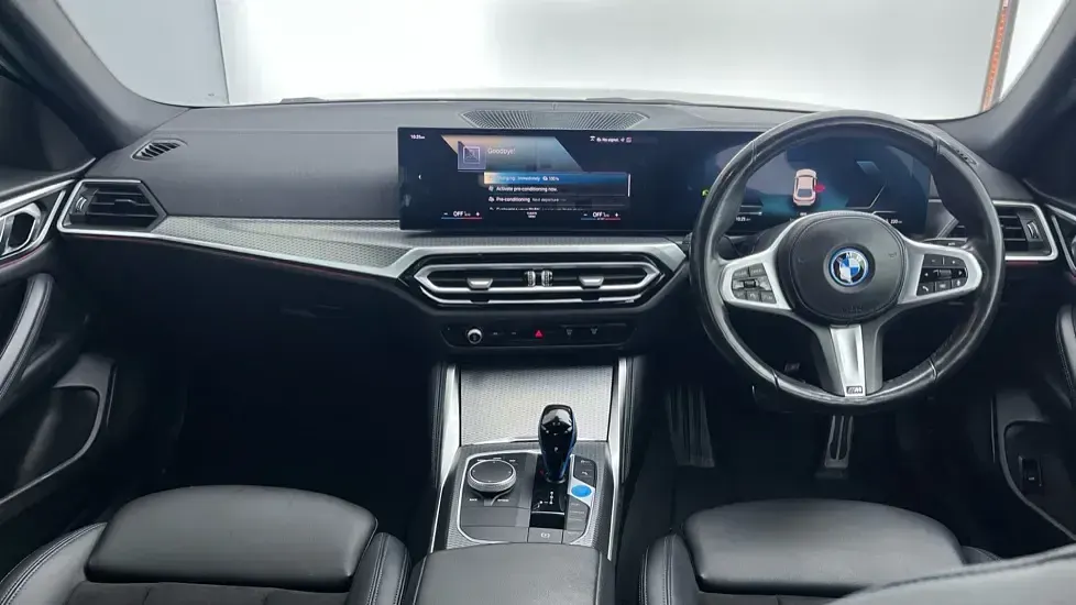 Used BMW i4 M Sport 246 kW (335 HP) 2022 White Sedan