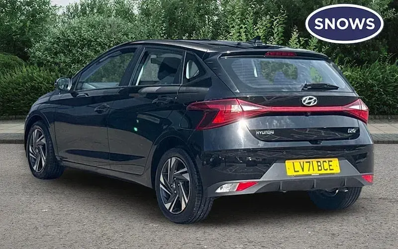 Used Hyundai i20 101 HP (74 kW) 2021 Black Hatchback