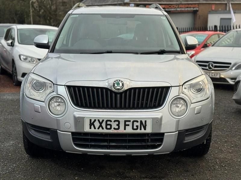 Used Skoda Yeti LAURIN & KLEMENT 140 HP (102 kW) 2013 Silver SUV