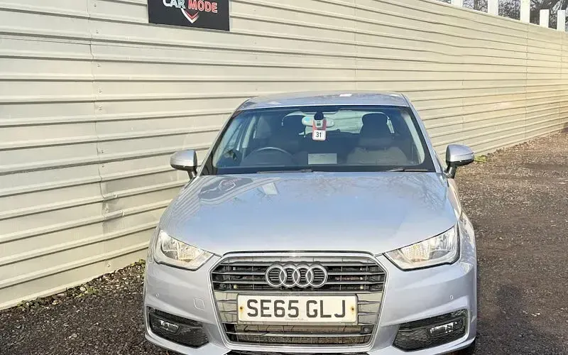 Usado Audi A1 Sportback Sport 116 HP (85 kW) 2017 Citadino