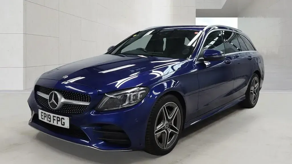 Used Mercedes C200 AMG line 198 HP (145 kW) 2019 Blue Estate