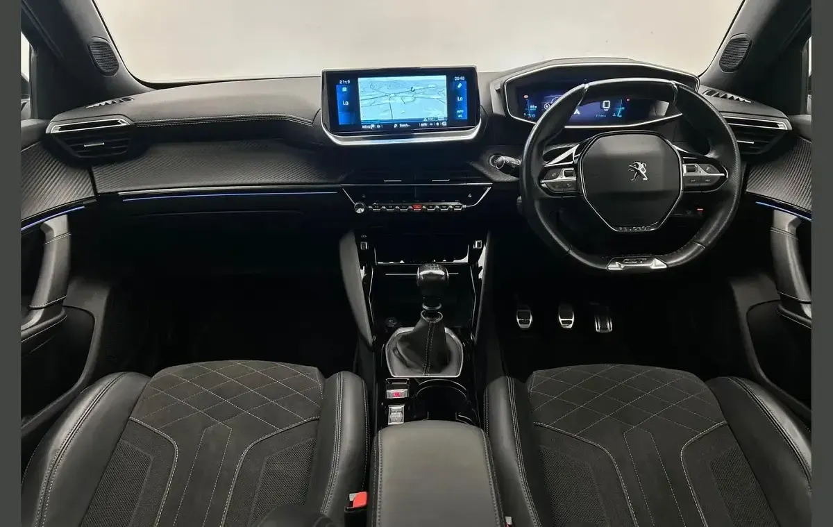 Used Peugeot 2008 Premium 128 HP (94 kW) 2021 Blue SUV