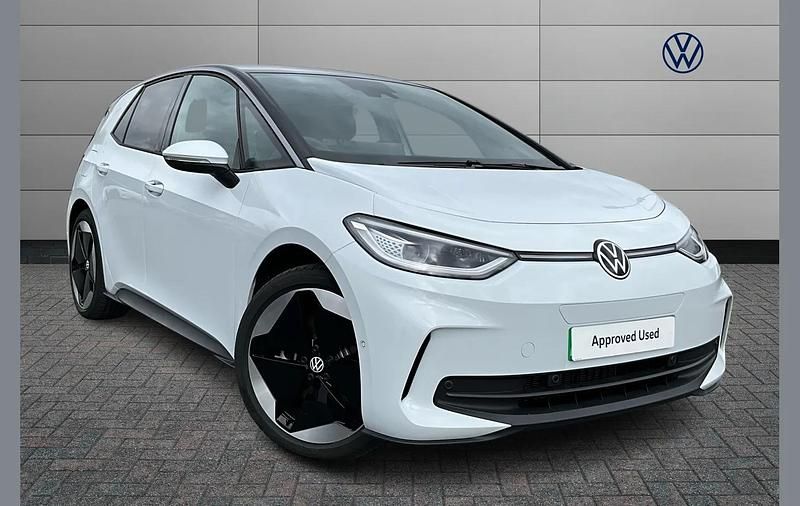 White New 2025 VW ID.3 Pro Hatchback | £28,213 - Image 1/4