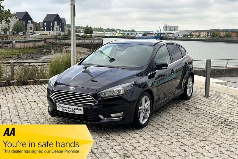 Black Used 2015 Ford Focus Titanium Hatchback | £5,650 (Fair price) - Image 1/4