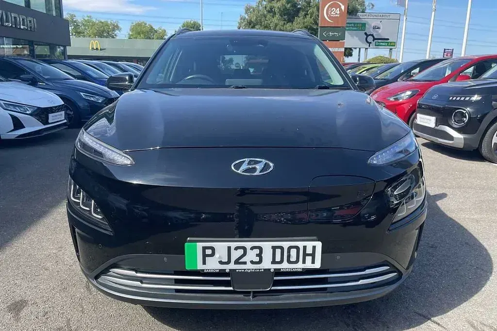 Used Hyundai Kona Premium 150 kW (204 HP) 2023 Black SUV
