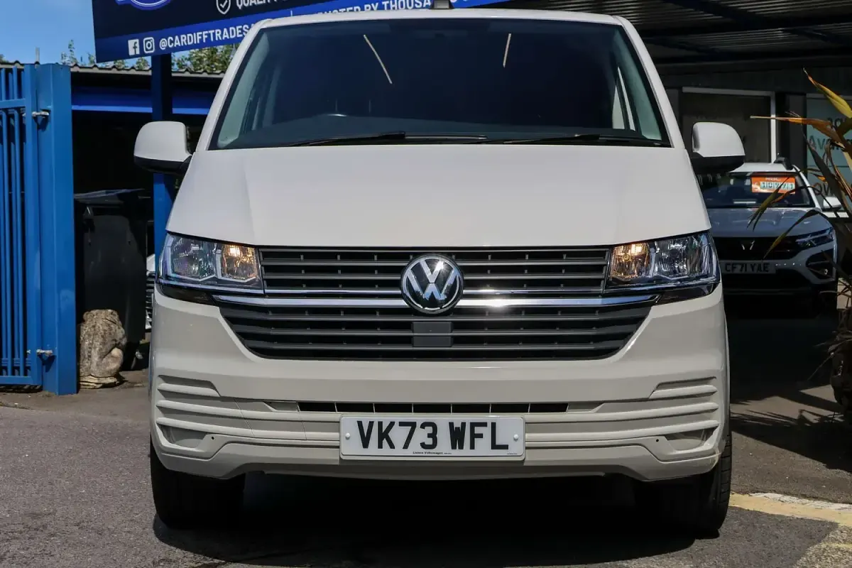 Used VW Transporter Startline 150 HP (110 kW) 2023 White Van