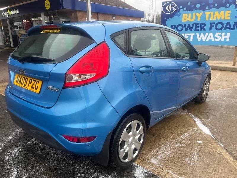 Used Ford Fiesta Style 82 HP (60 kW) 2009 Blue Hatchback