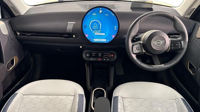 Usado Mini Cooper SE Hatch 158 kW (215 CV) 2024 Amarillo Utilitario