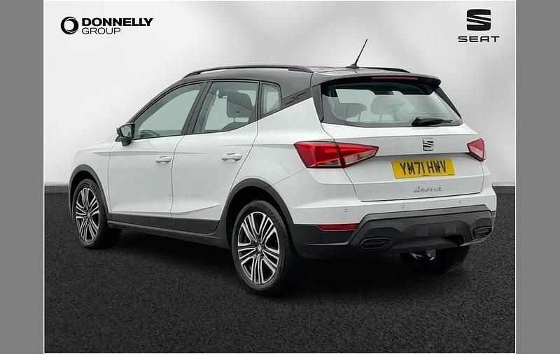Used Seat Arona SE Technology 94 HP (69 kW) 2022 White SUV