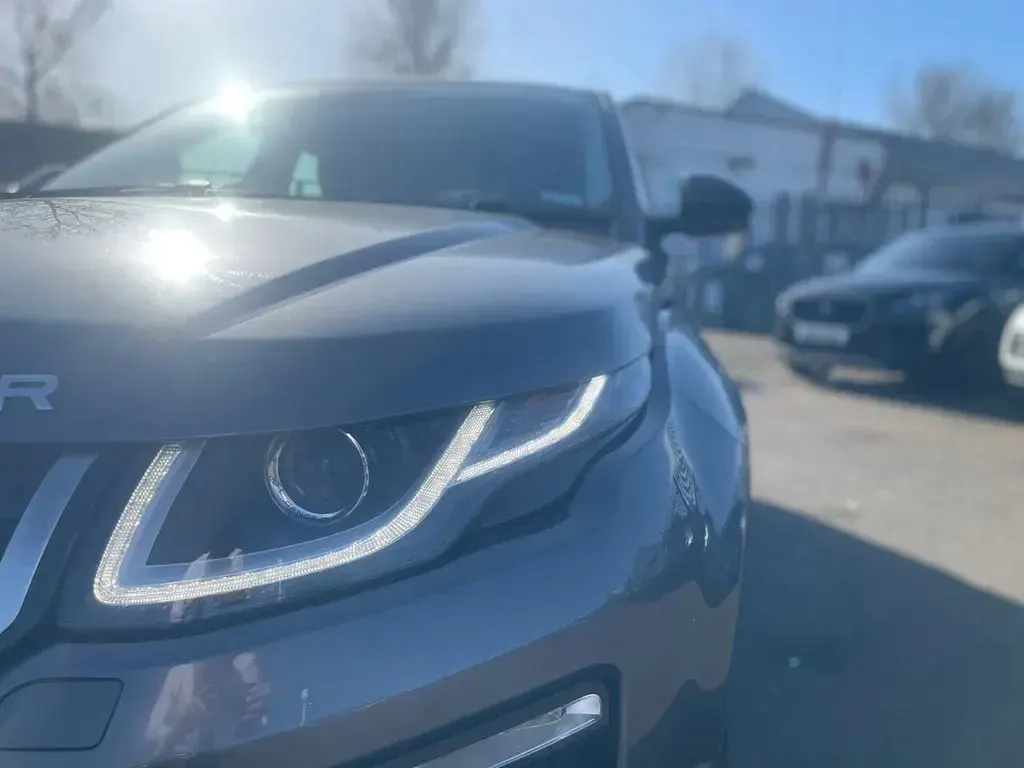 Used Land Rover Range Rover evoque SE 150 HP (110 kW) 2018 Grey Estate
