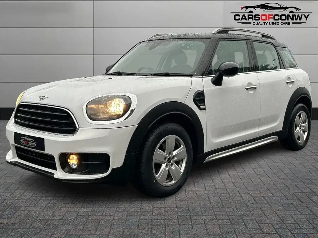 Used Mini Cooper D 150 HP (110 kW) 2018 White Hatchback