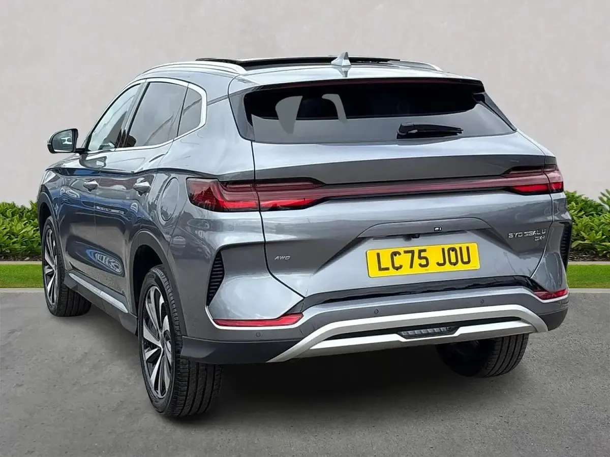 Used BYD Seal U Design 324 HP (238 kW) 2025 Grey SUV