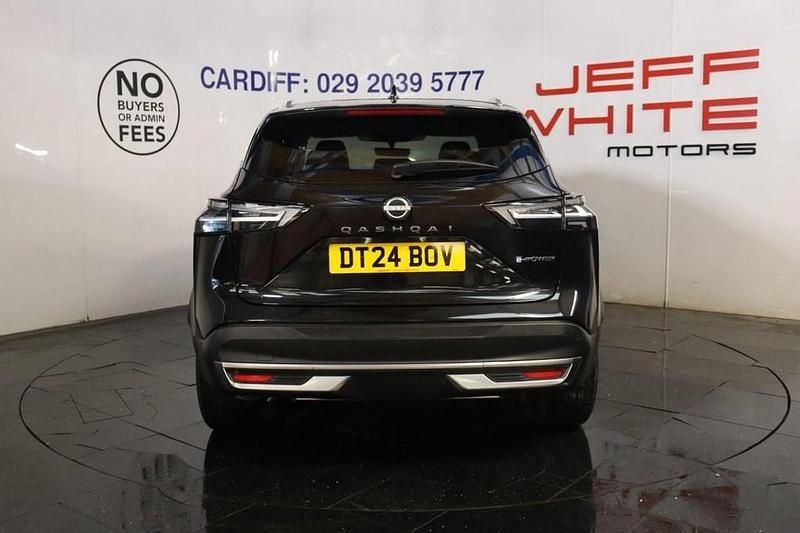 Used Nissan Qashqai N-Connecta 190 HP (139 kW) 2024 Black SUV