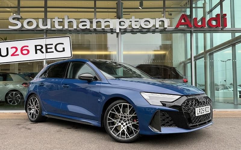 New Audi RS3 400 HP (294 kW) 2025 Sedan